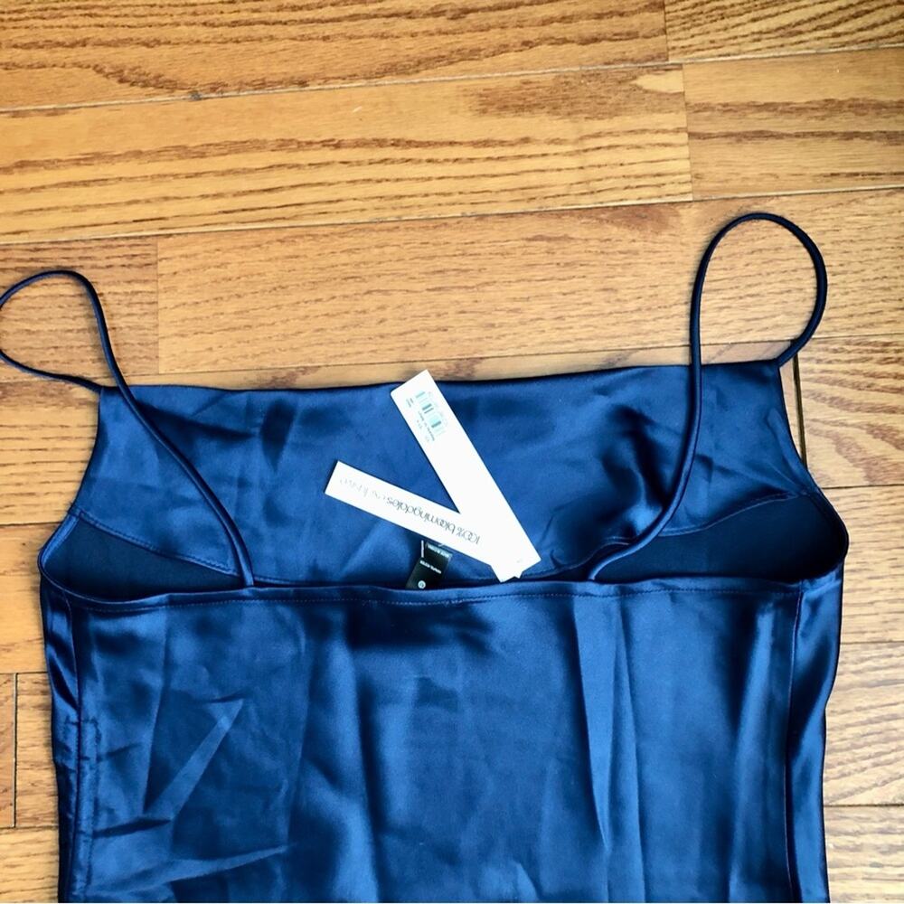 AQUA navy square neck silky camisole with ruched side Women’s size M NWT - Picture 6 of 8